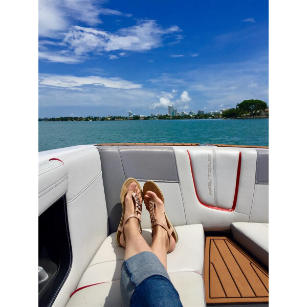 Hochleistungsstoffe Echtleder und Stoffe für Gewerbe und Privat L