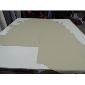 Lederhaut Polsterleder Puerto Farbe beige Rindleder Möbelleder gedecktes Leder 6,84 qm